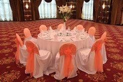 SANDALYE VE MASA SÜSLEMESÝ TURUNCU