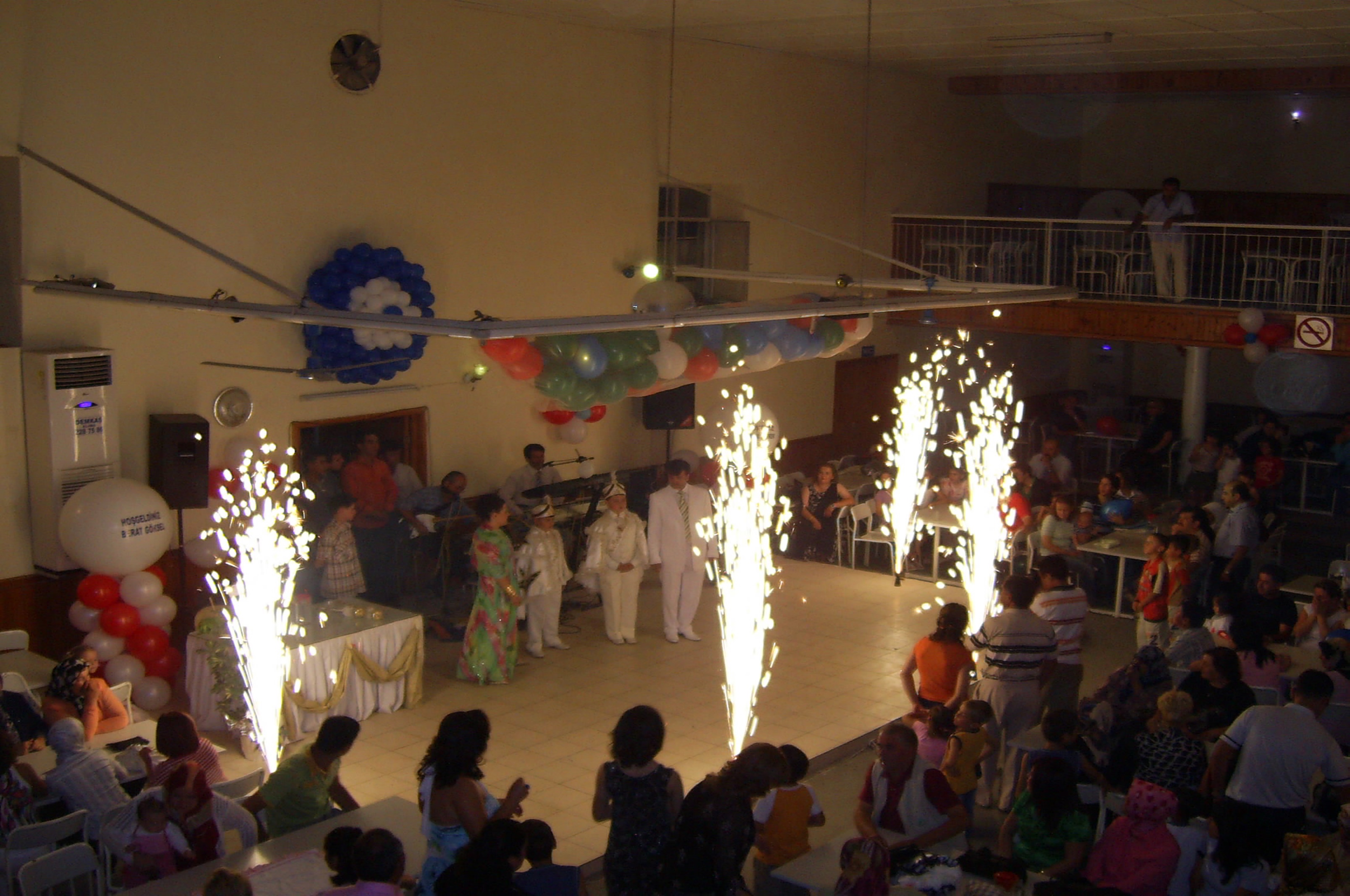 HAVAÝ FÝÞEK (PÝROTEKNÝK GÖRSEL 9)