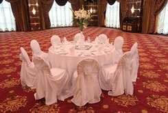 SANDALYE VE MASA SÜSLEMESÝ BEYAZ